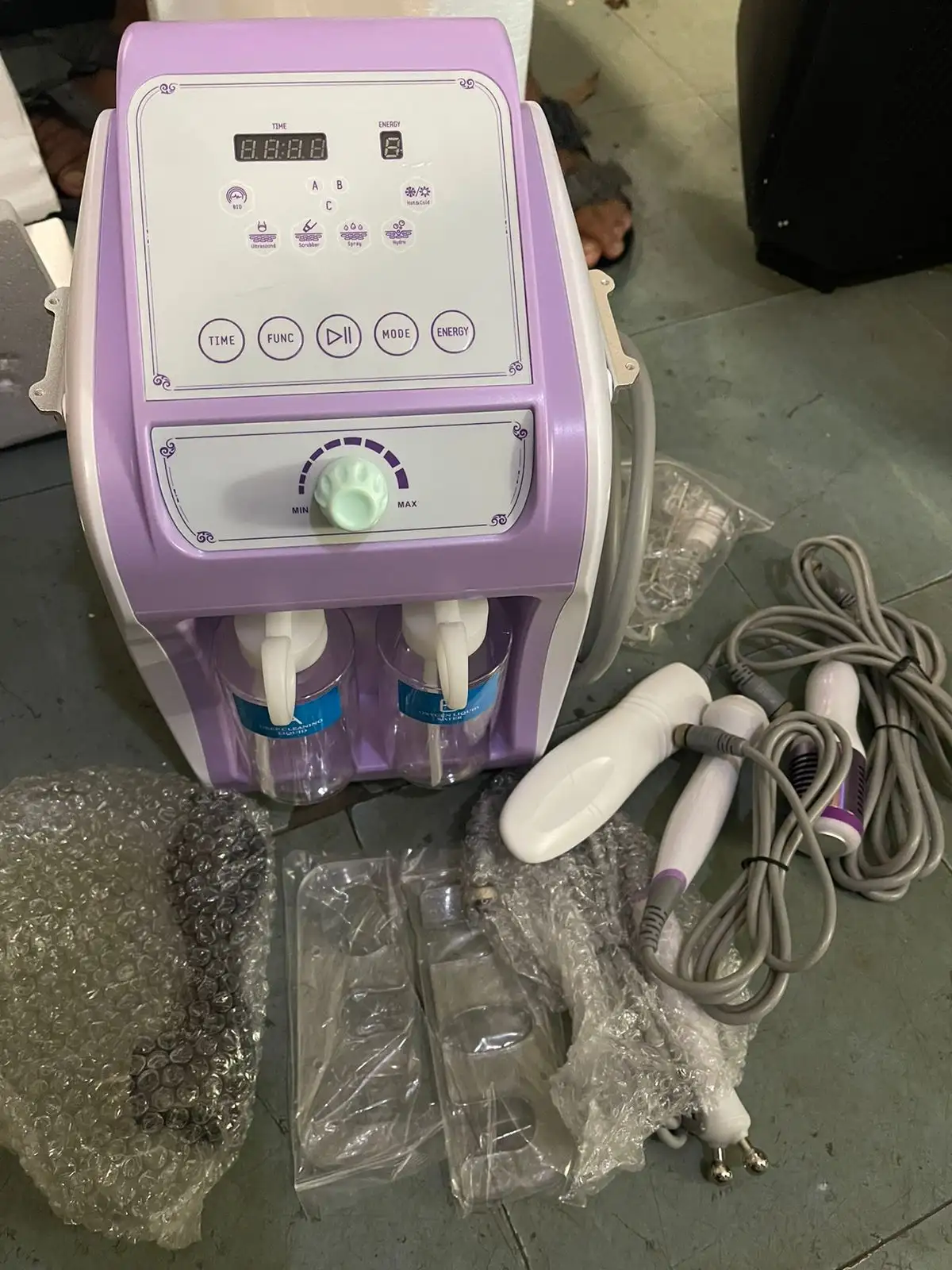 6-in-1 Hydro Dermabrasion Scrubber Machine
